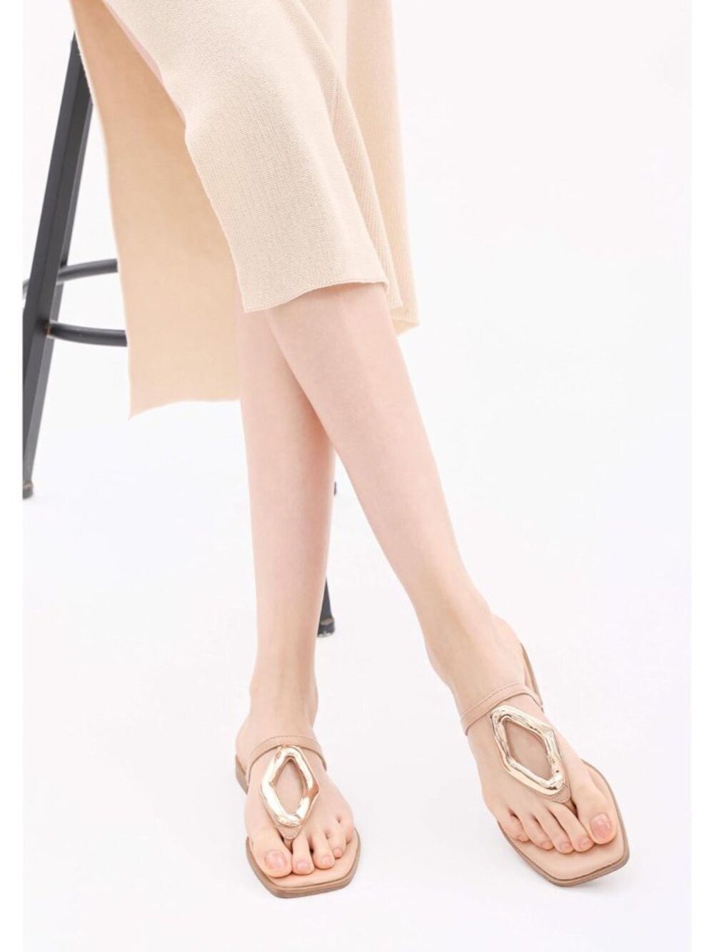 🆕Women's Nude Flip Flops Slip On Square Open Toe Slides Sandals for Summer - Picture 2 of 6